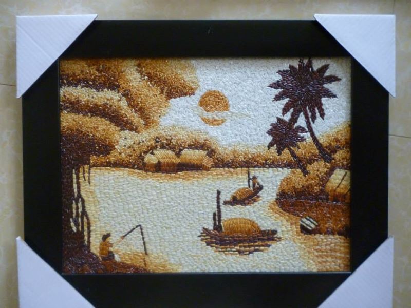 Tranh nghệ thuật đồng quê làm từ gạo tại TP HCM 02